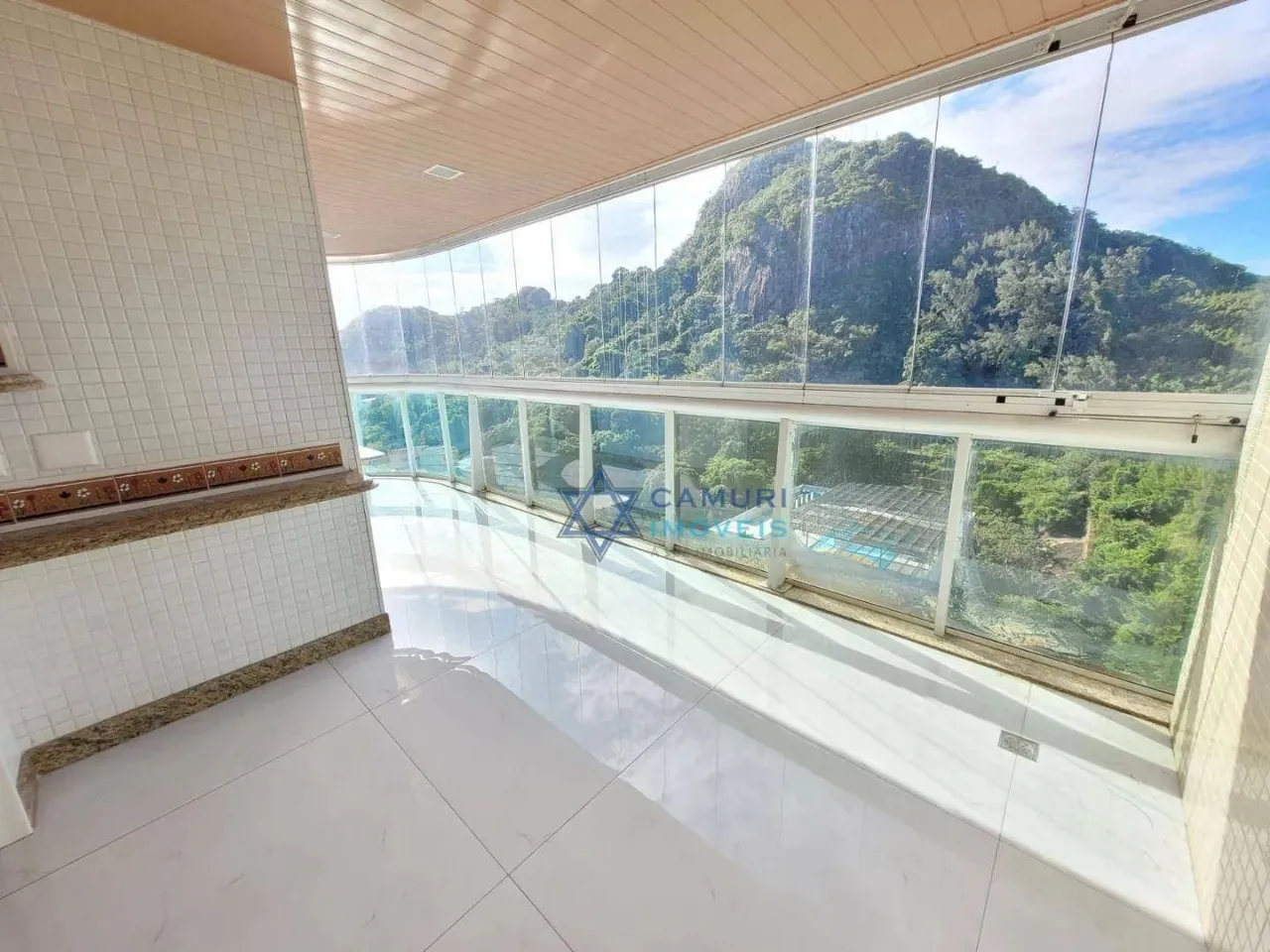 Apartamento com 4 dormitórios à venda, 213 m² na Praia da Costa - Vila Velha/ES