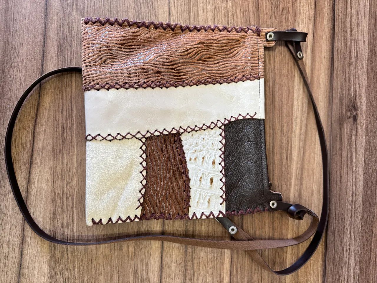 Bolsa de couro retalhos  - Foto 2