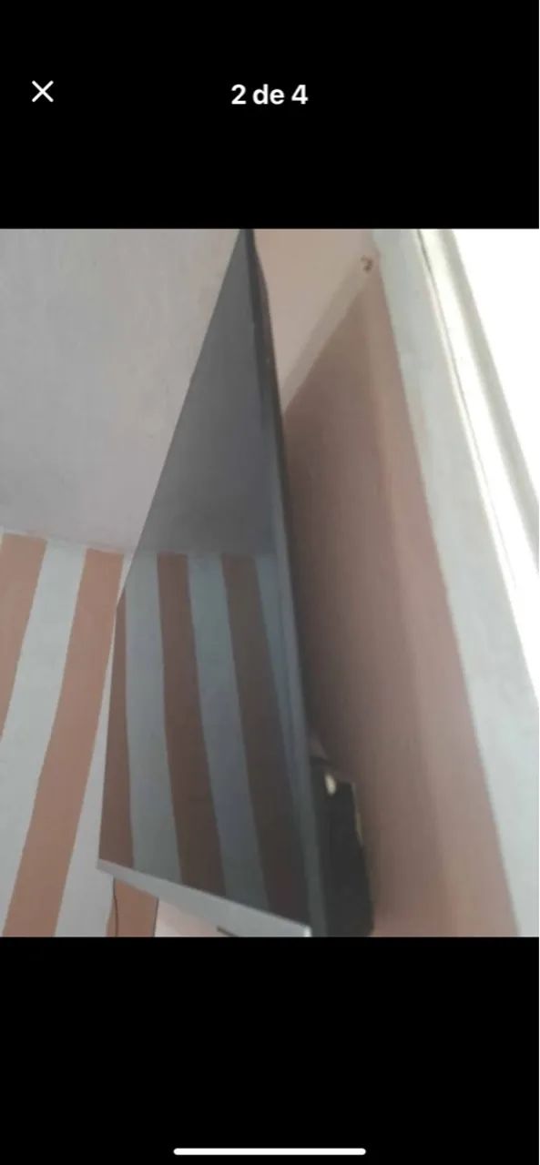 TV Philips de tela plana 50 polegadas4k tela trincada 