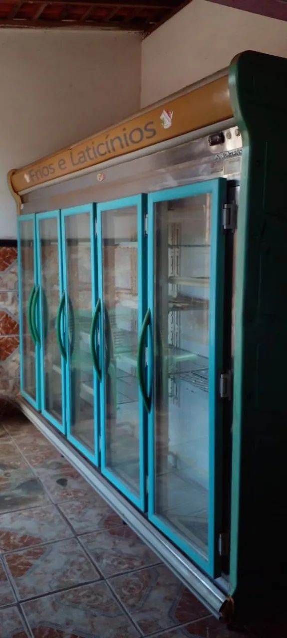Expositor frios e lacticínios 5 portas