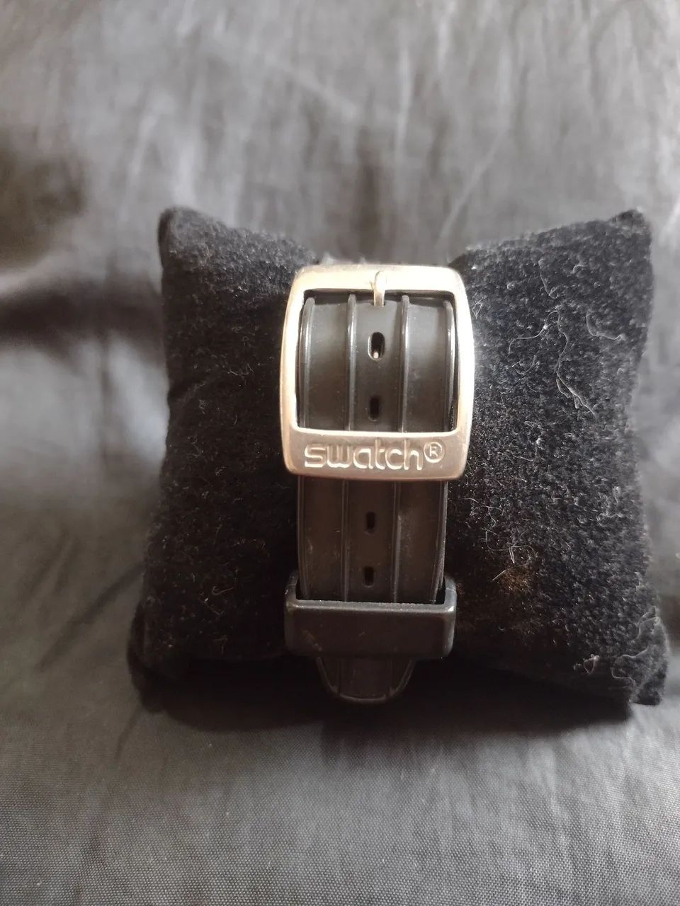 Promoção para retirar hoje lindíssimo relógio suíço feminino Swatch Irony  - Foto 3