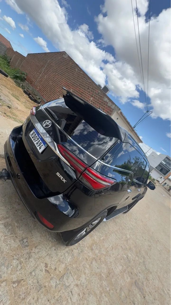 Hilux Sw4 2021 Srx - Foto 2