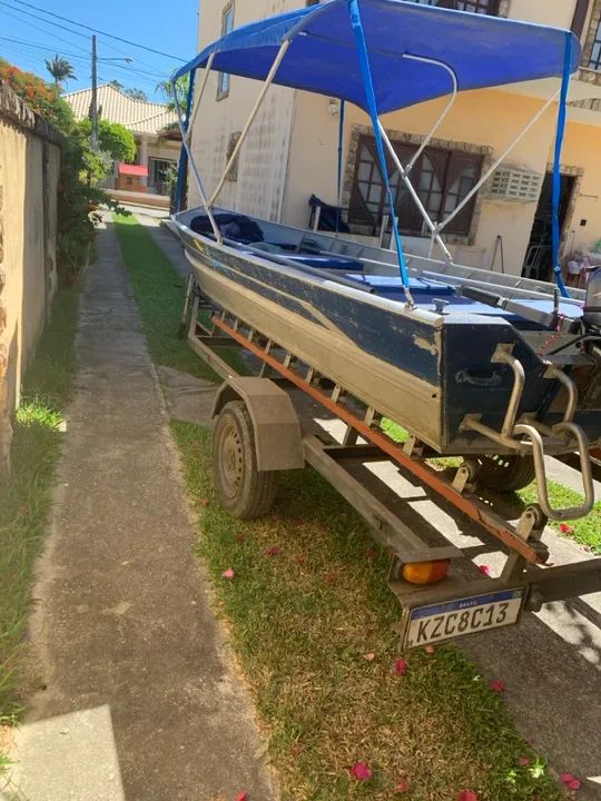 Barco+motor+carretinha, com todos os acessórios  - Foto 8