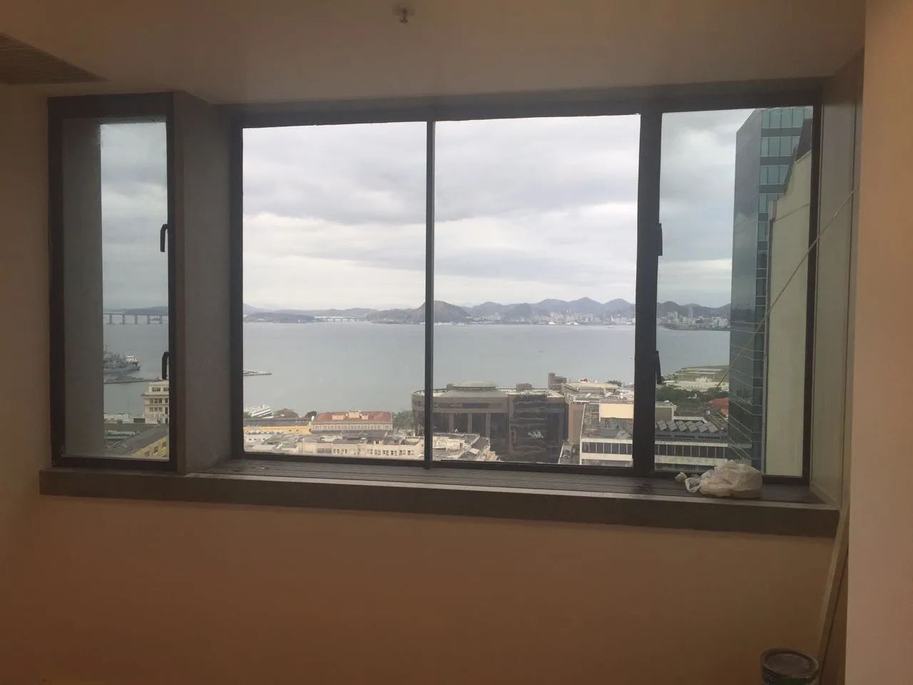 Sala/Conjunto, com 105 metros quadrado, no melhor do Centro. Em frente a estação do Metrô  - Foto 2