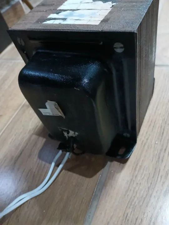 Auto transformador bivolt 120v ou 220v ou 220v 120v 