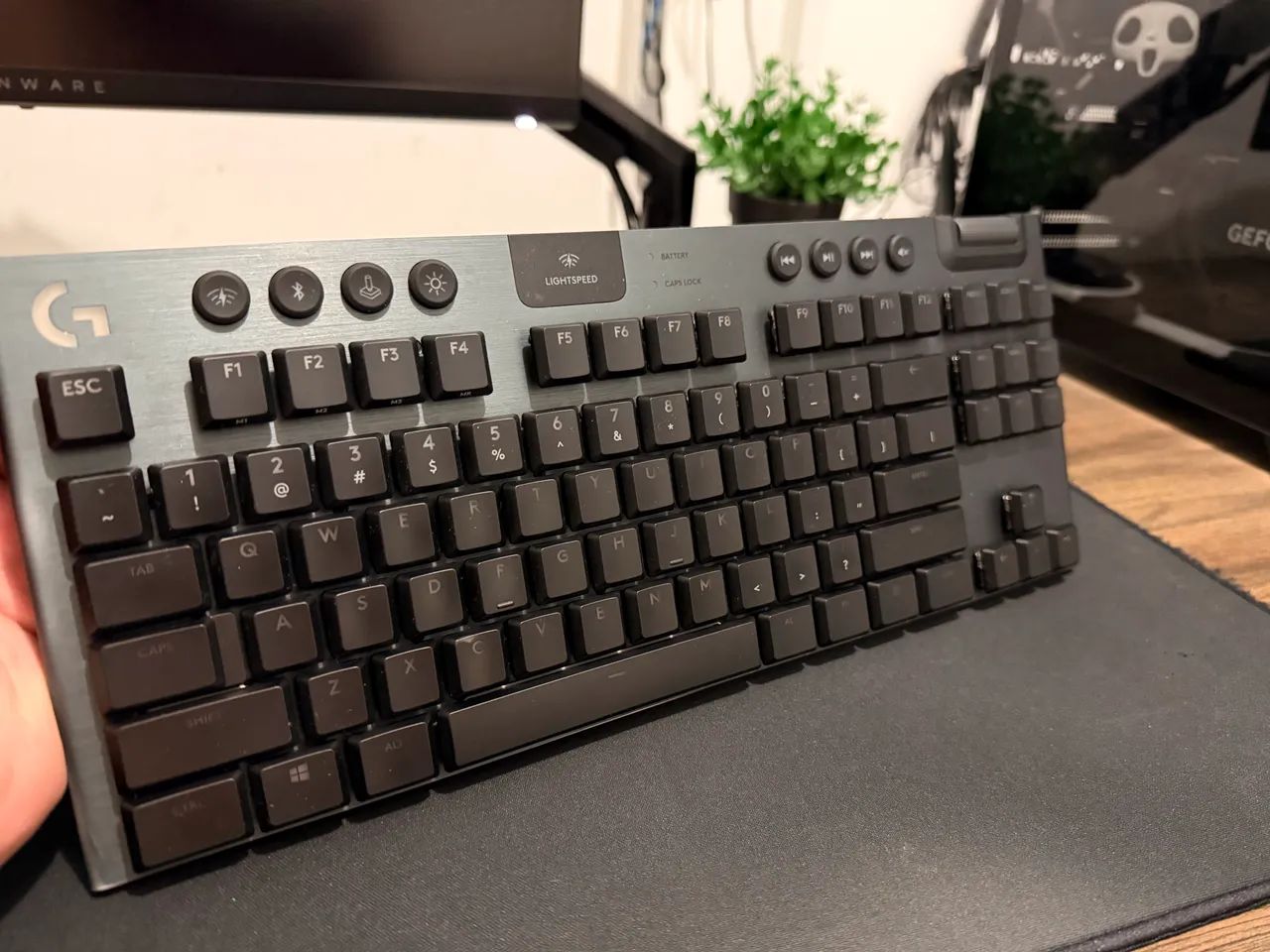 Teclado Logitech G915 TKL Lightspeed - Foto 2