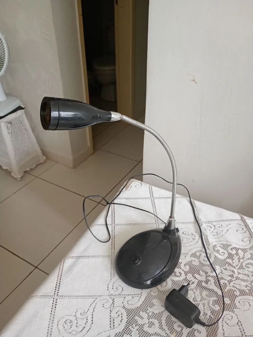 Luminária de Mesa Flexível