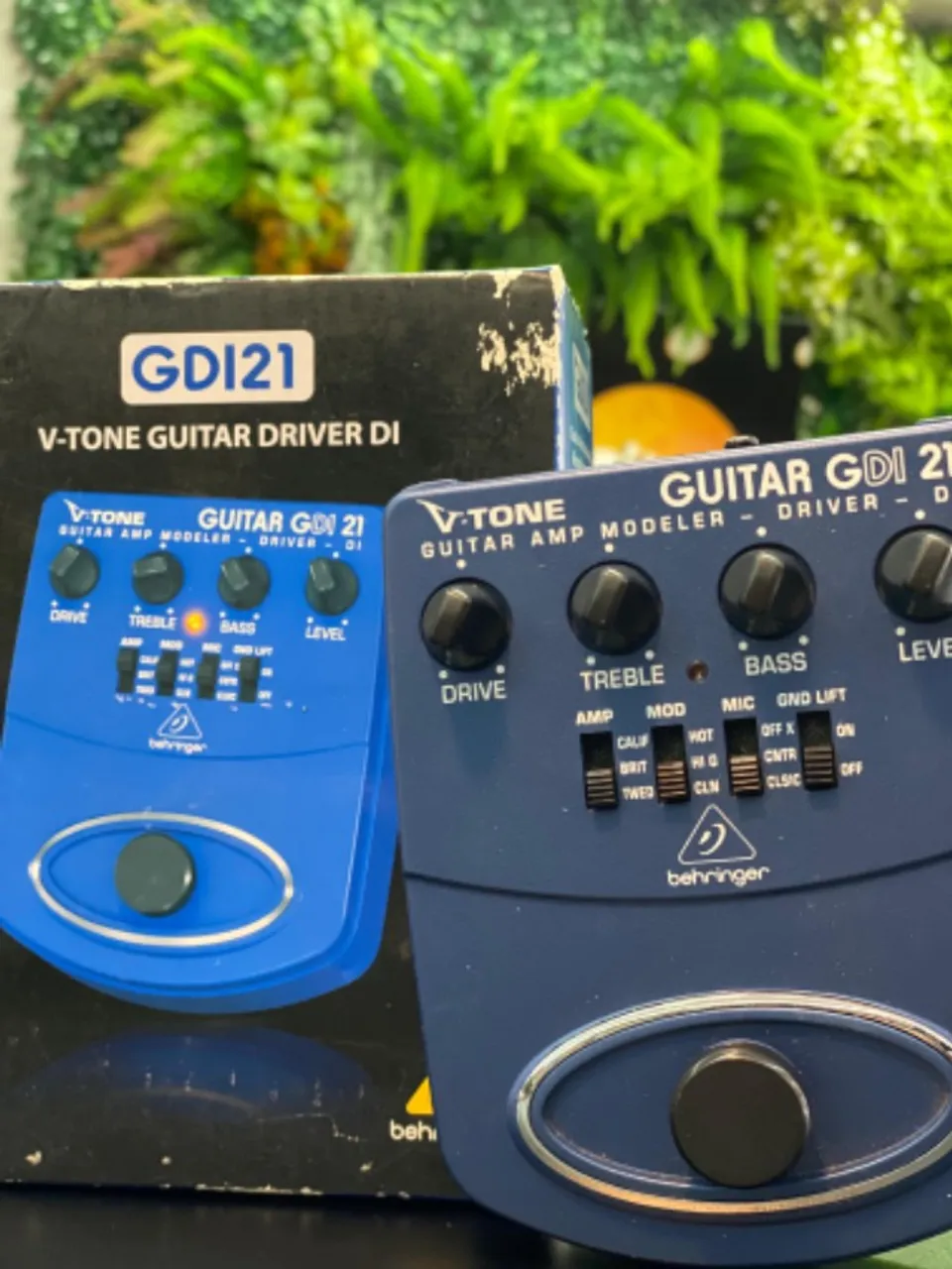 Pedal Behringer V-tone GDI21
