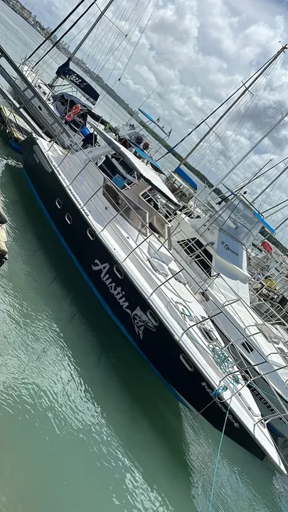 Lancha Maverick 42 pés