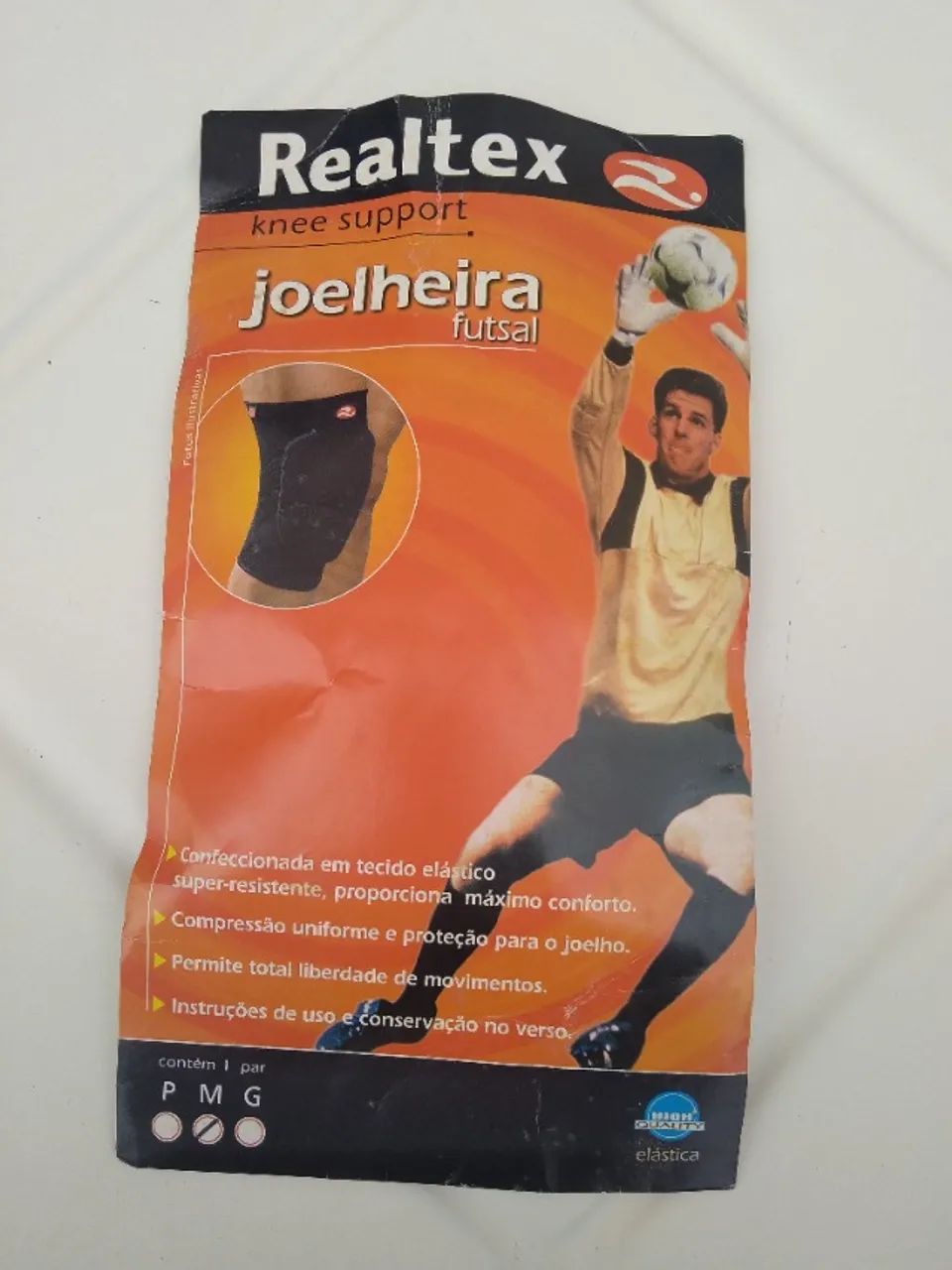 Joelheira de futsal Realtex tamanho M - Foto 4