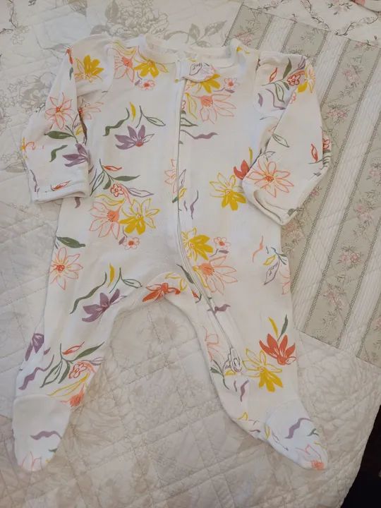 Macacão carters NB - recém nascido