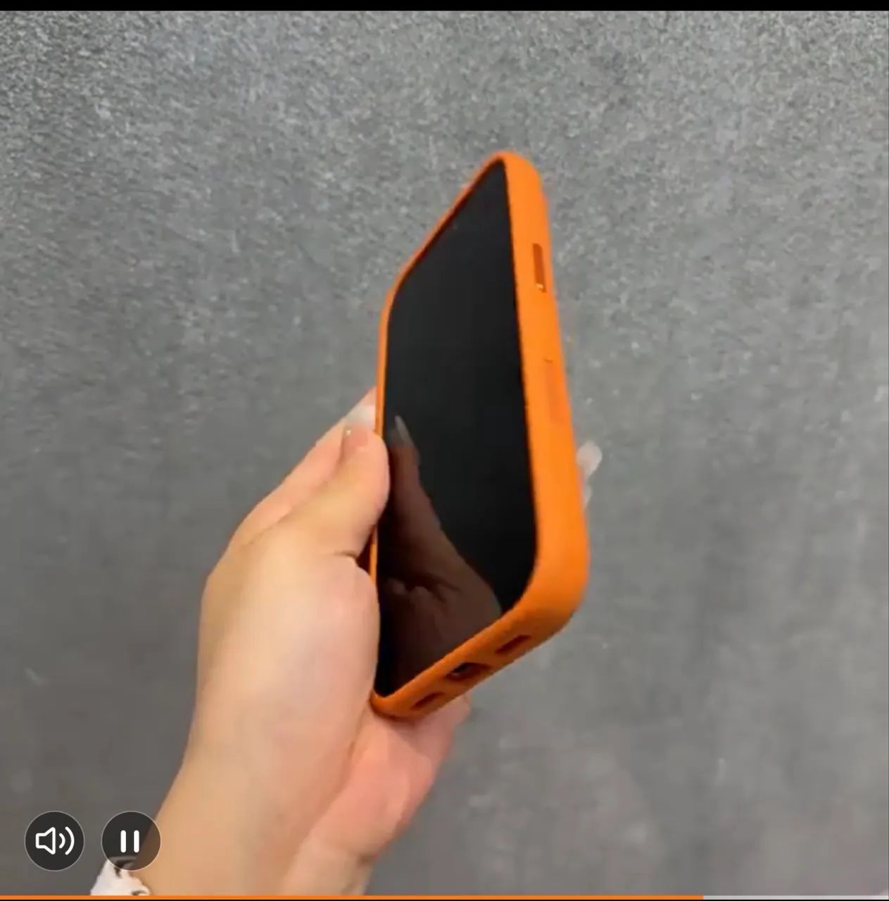 Capa para novo iPhone 17 Pro Max na cor LARANJA ou ORANGE - Foto 2