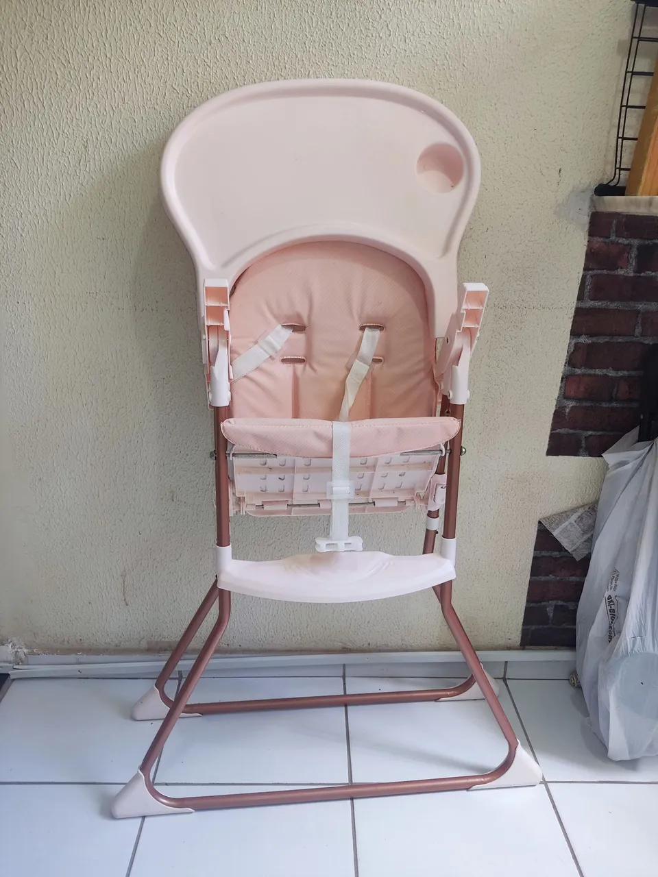 Cadeira de Alimentação Infantil Rosa