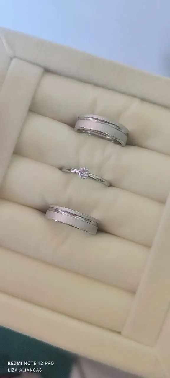 Par Alianças 6mm acetinado com friso+Solitário  - Foto 2