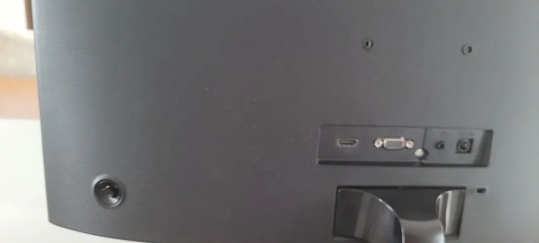 Monitor Curvo Samsung 24 - Foto 5