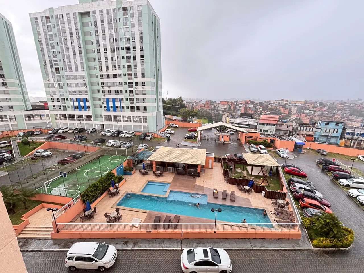 Cond Jardins Girassois- Vendo 2/4