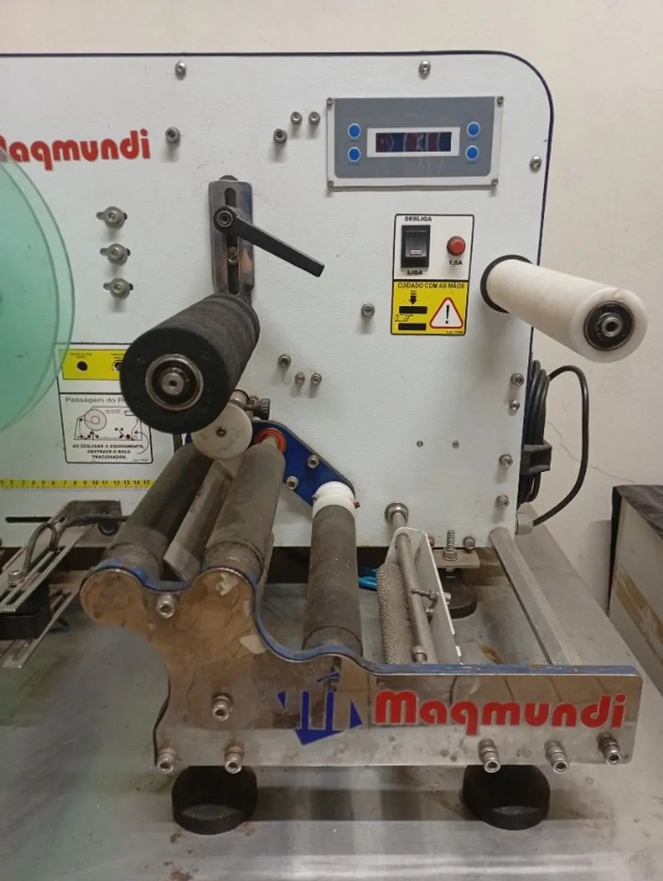 Rotuladora Maqmundi ES1200 com datador 220v - Foto 3