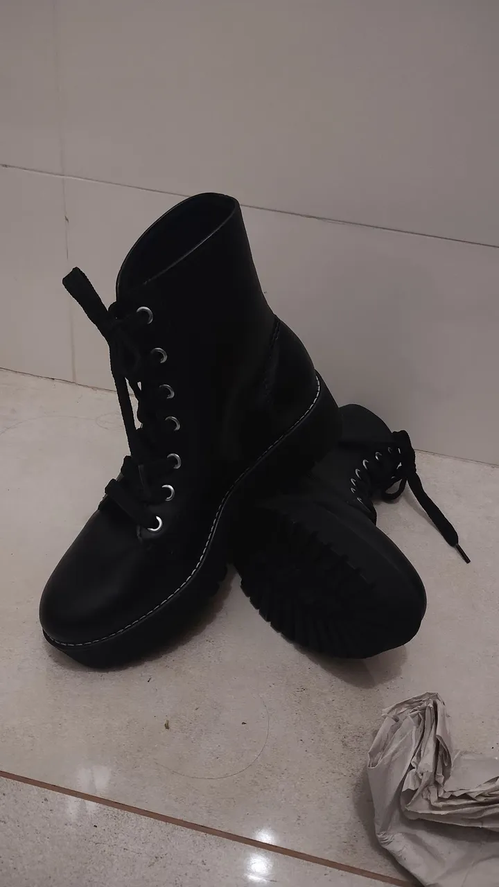 Botas Femininas Coturno Preto