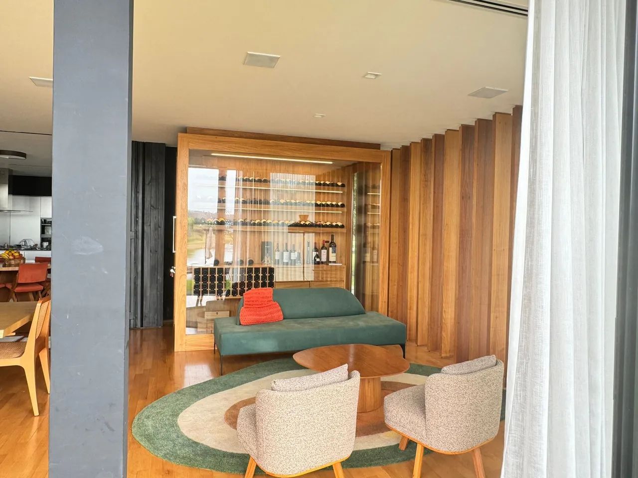 Casa sobrado à locação no Condomínio Fazenda Boa Vista em Porto Feliz - SP - Foto 2