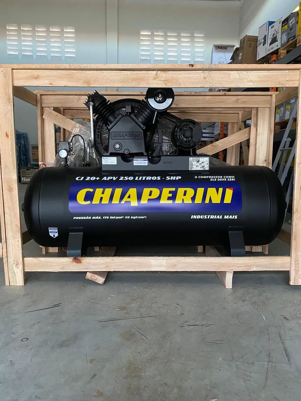 Compressor 250L Chiaperini 20pcm Motor 5CV Industrial 175psi - Novo  - Foto 4