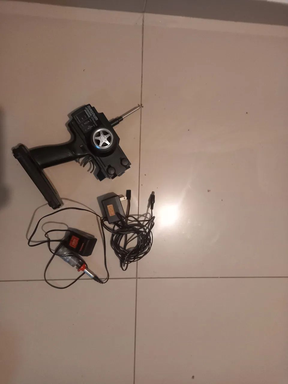 Automodelo/carrinho controle remoto - Foto 3