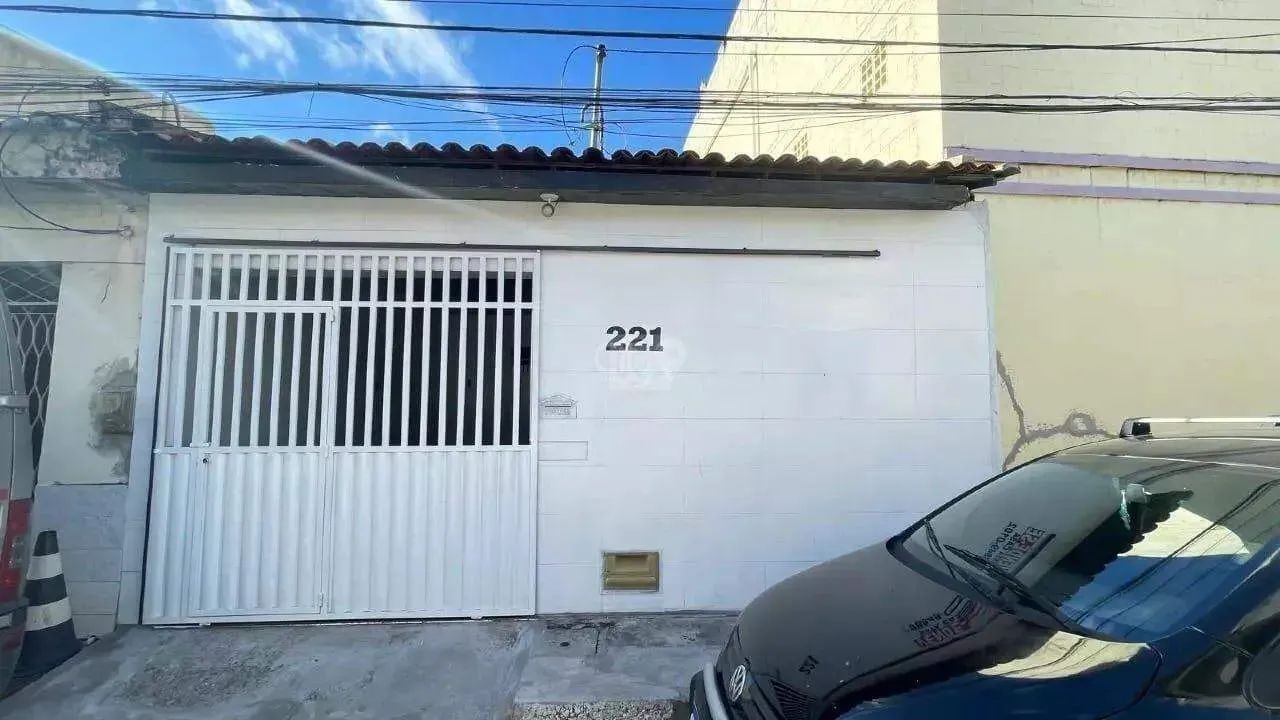 Casa para locação no Centro