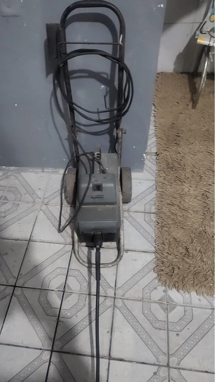 Jato todo bom profissional vc que quer abri seu comércio jato potente