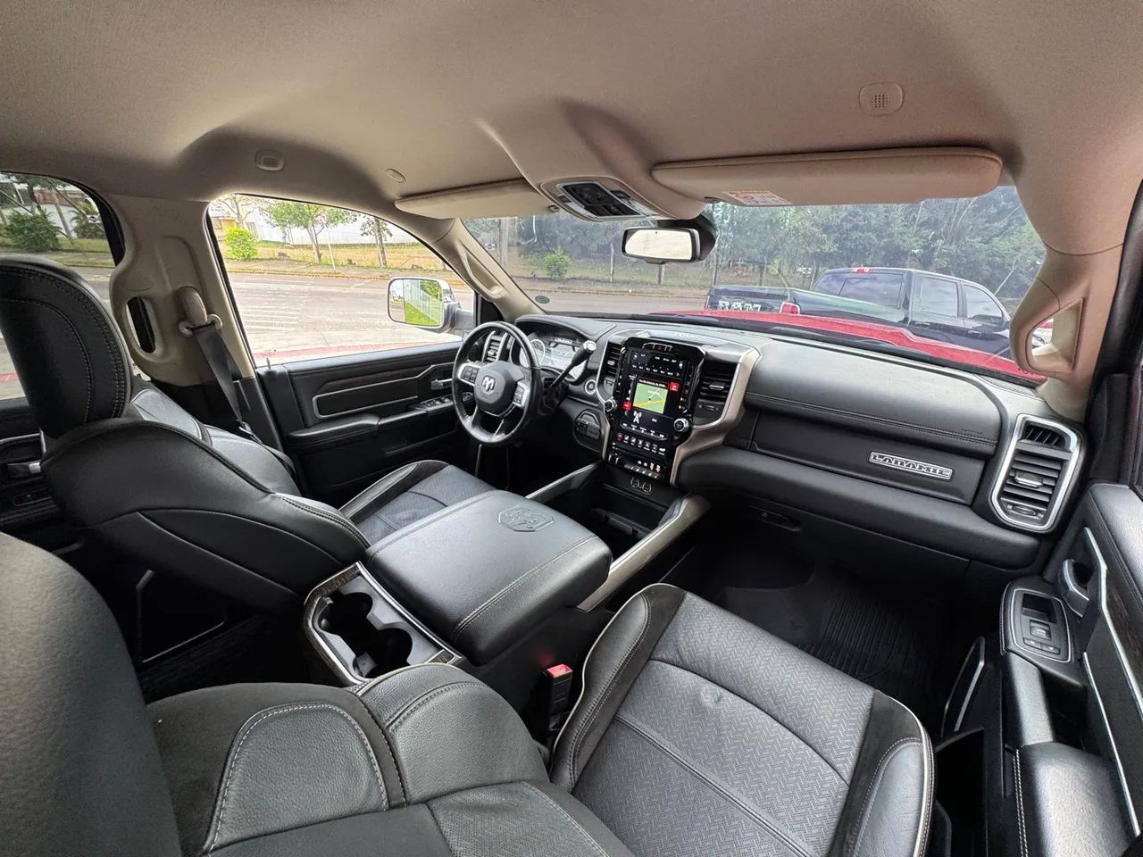 ?RAM 2500 6.7 I6 TURBO DIESEL LARAMIE CD 4X4 2020 - Foto 3