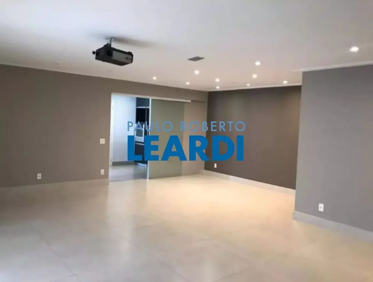 APARTAMENTO - TAMBORÉ - SP