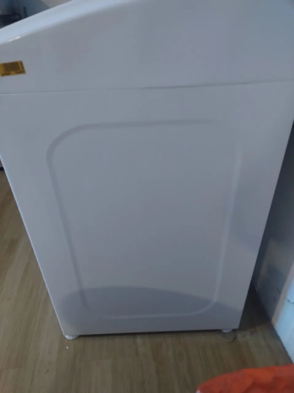 VENDE-SE UMA MÁQUINA DE LAVAR ELETROLUX NOVA 11KG  - Foto 3