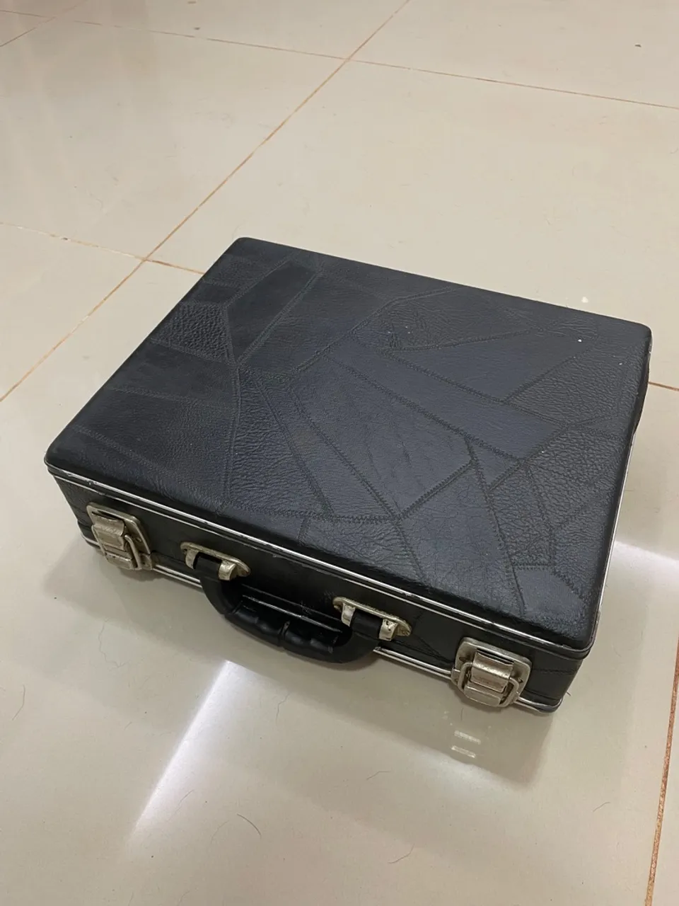 CASE DE PEDAIS + AFINADOR BEHRINGER