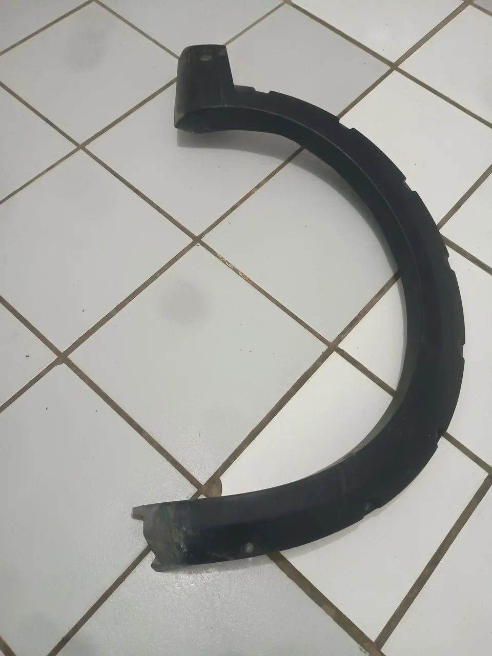 Oportunidade!!! moldura lateral paralama esquerdo Pálio Wekeend etork 2912 em diante  - Foto 3