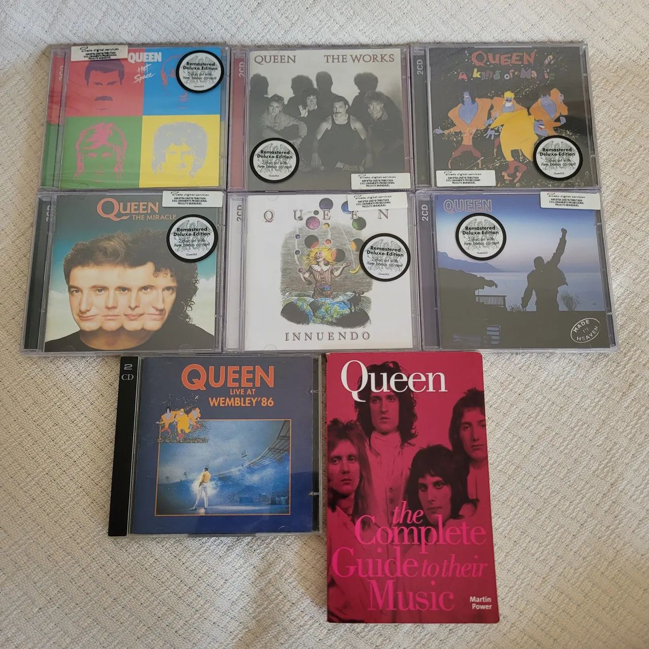 Queen Coleção Completa 15 Álbuns Remasterizados LACRADOS + brindes