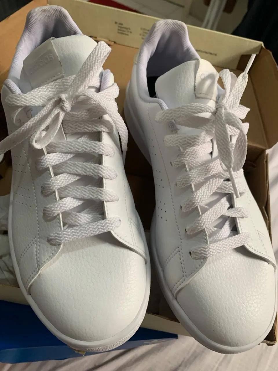 Tênis Adidas Advantage Branco