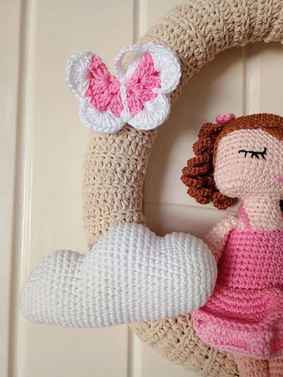 Guirlanda Decorativa de Crochê para Quarto de Bebê - Foto 4