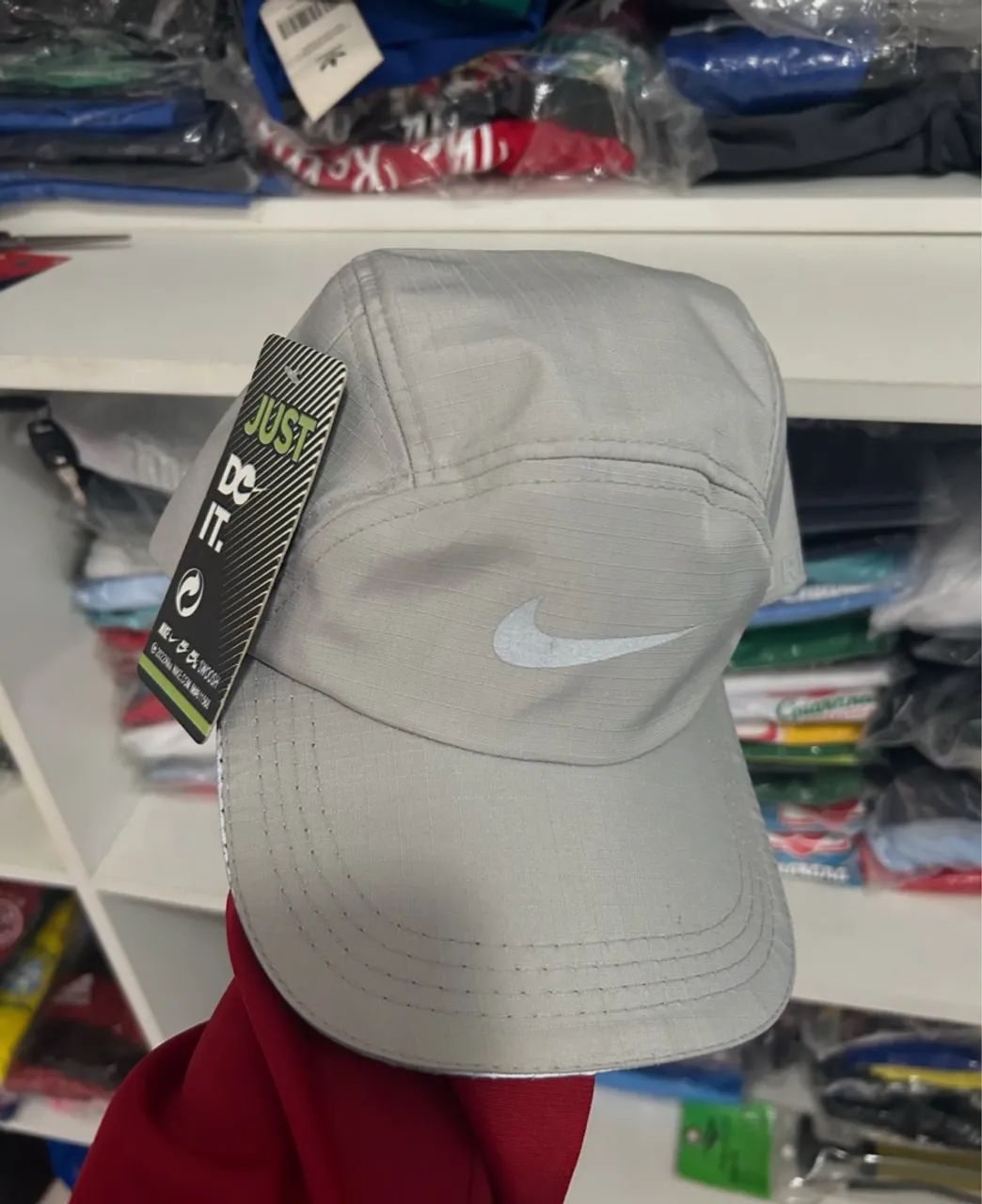 Boné Nike Branco - Foto 4