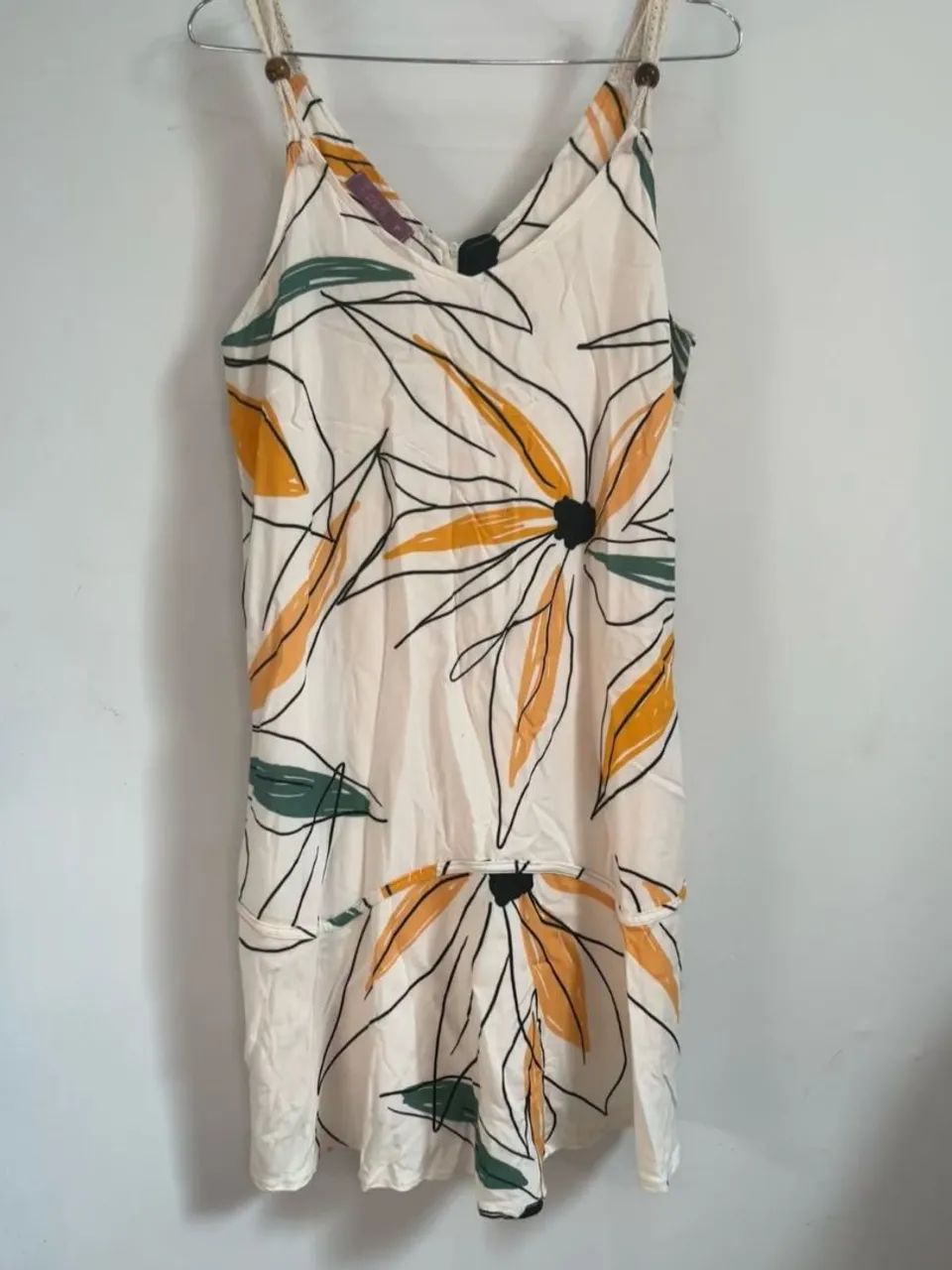Vestido Off White Florido TAM P
