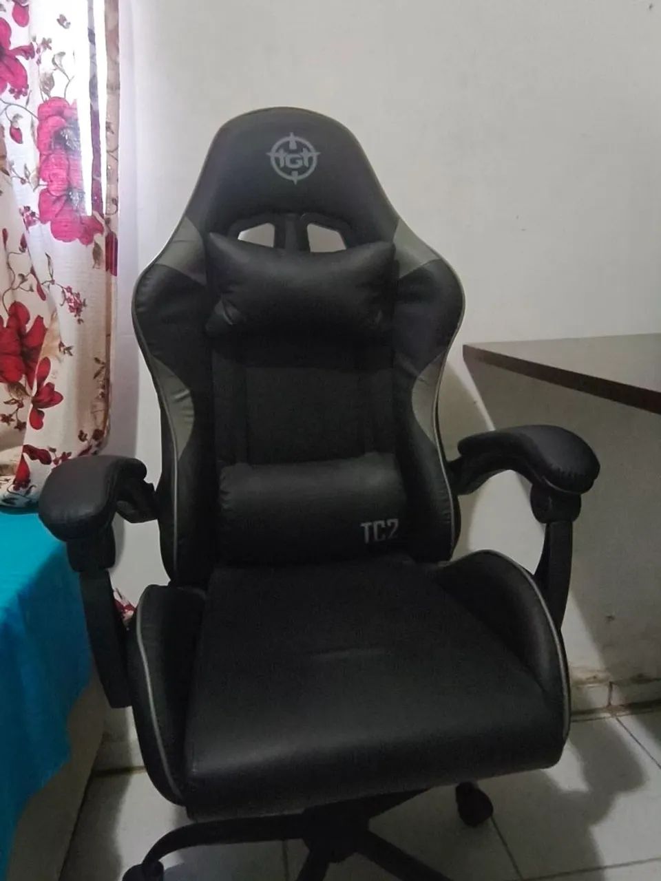 Cadeira Gamer TGT Semi Nova - Foto 4
