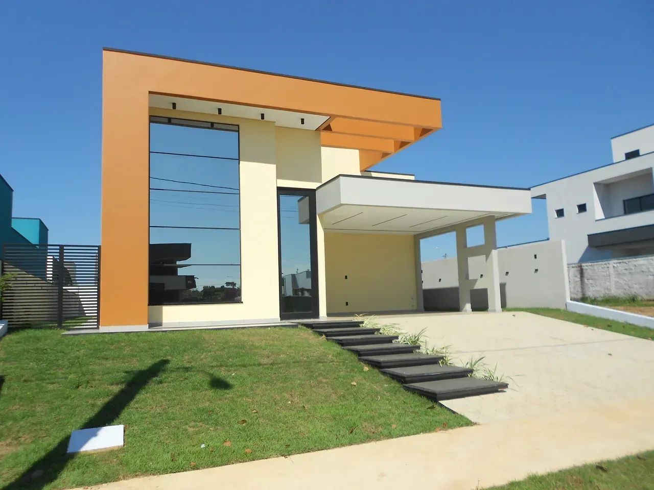 EXCELENTE CASA DE ALTO PADRÃO NO ALPHAVILLE. - Foto 4