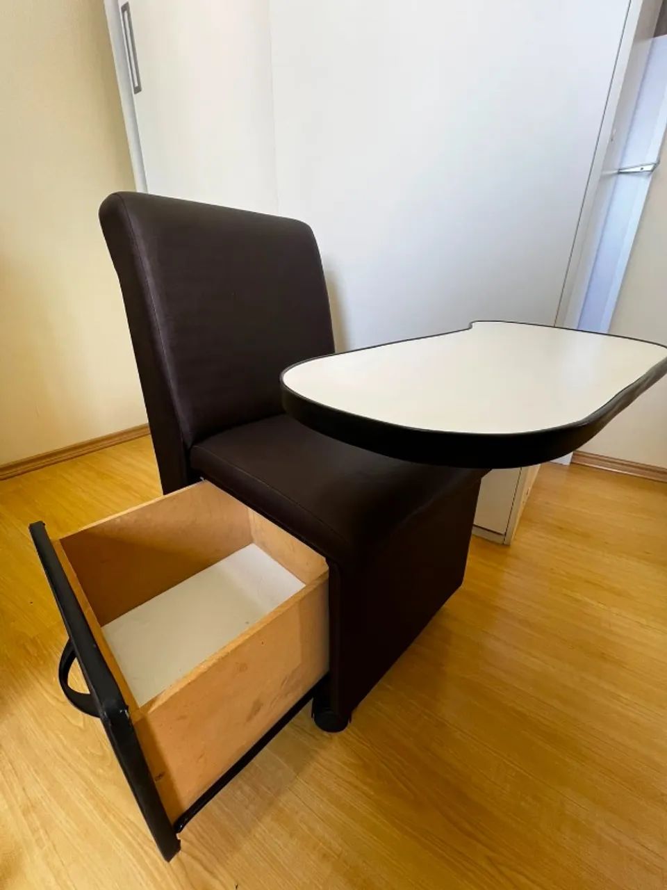 Cadeira para manicure