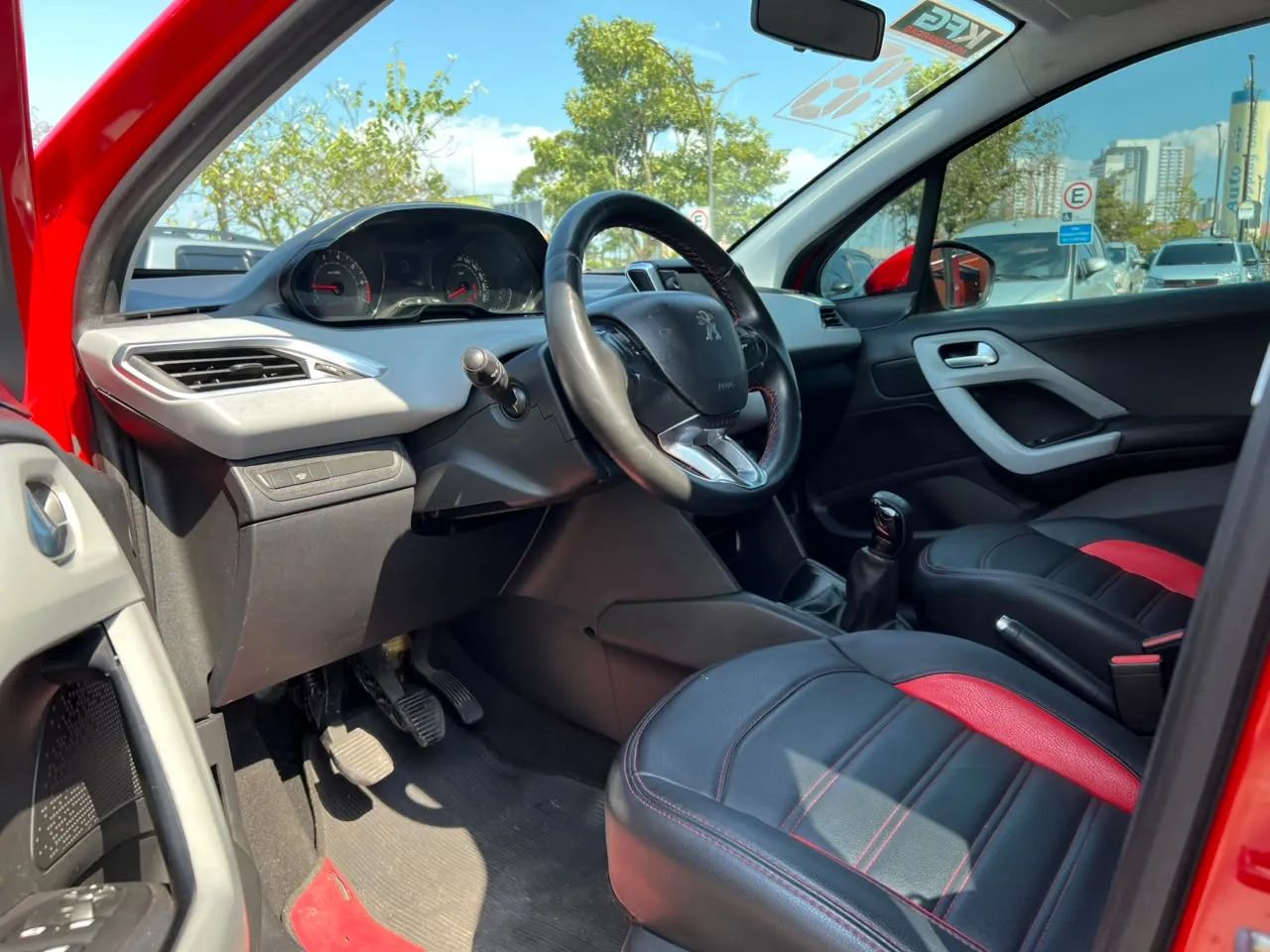 Peugeot 208 Active/active Pack 1.5 Flex 8V 5P 2016 - Foto 4
