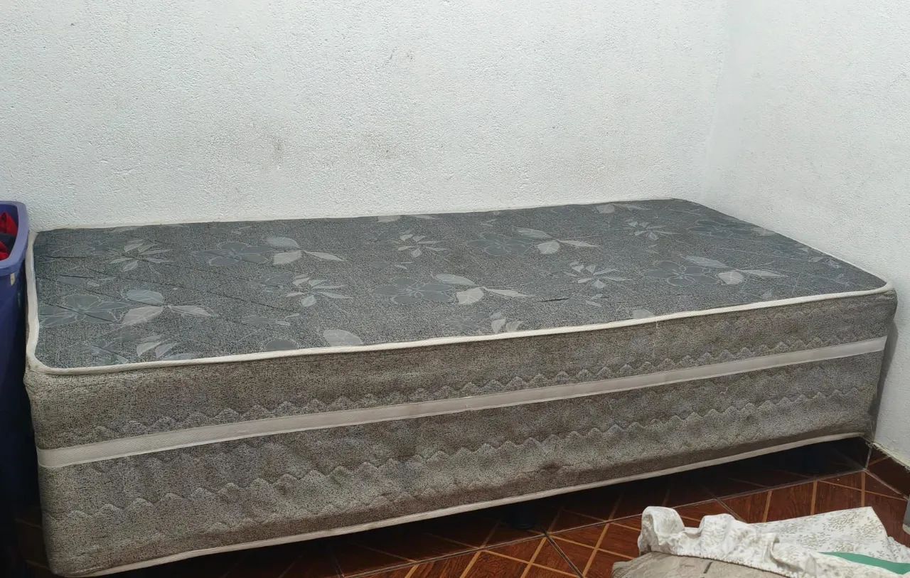 Cama box de solteiro