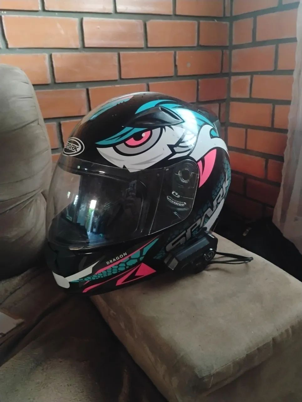 Vendo capacete spark bem conservado,tamanho 58