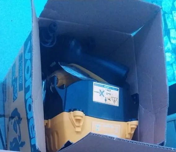Lavadora de alta pressão vonder LAV 1300 nova na caixa nunca usada.
