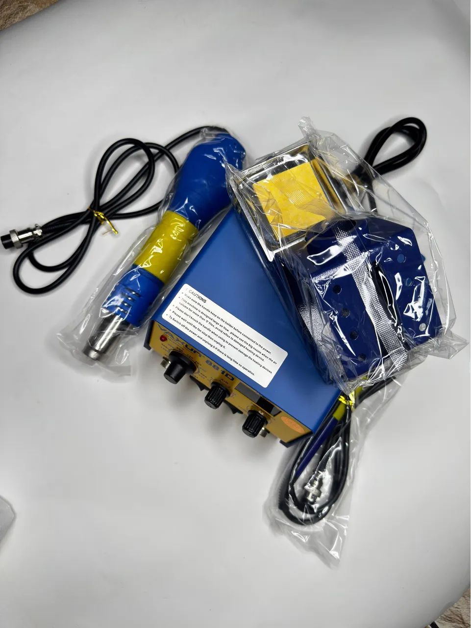 Fonte de Bancada Yaxun PS-1502DD+ 15V 2A 110V Nova