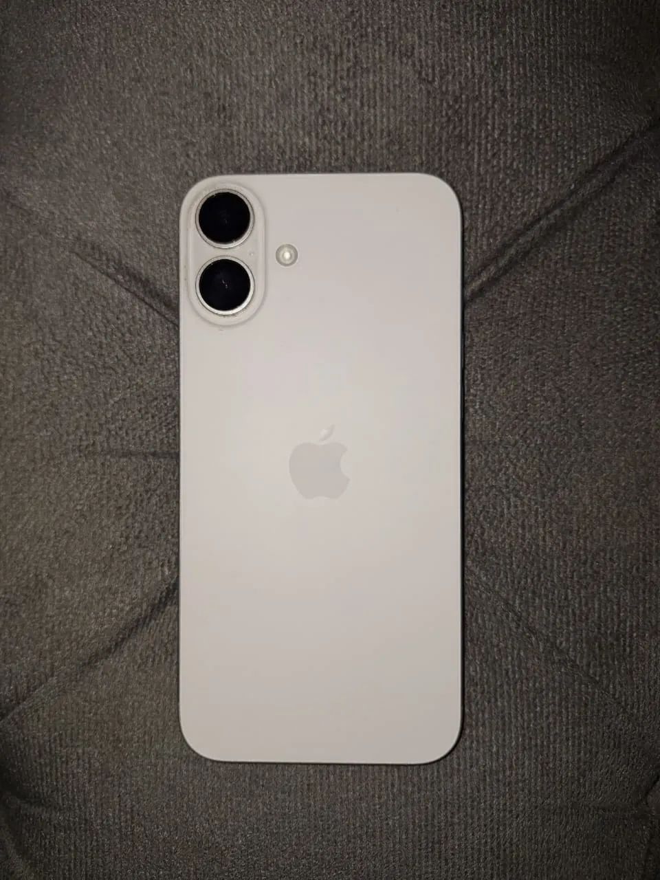 iPhone 16 plus - Foto 2