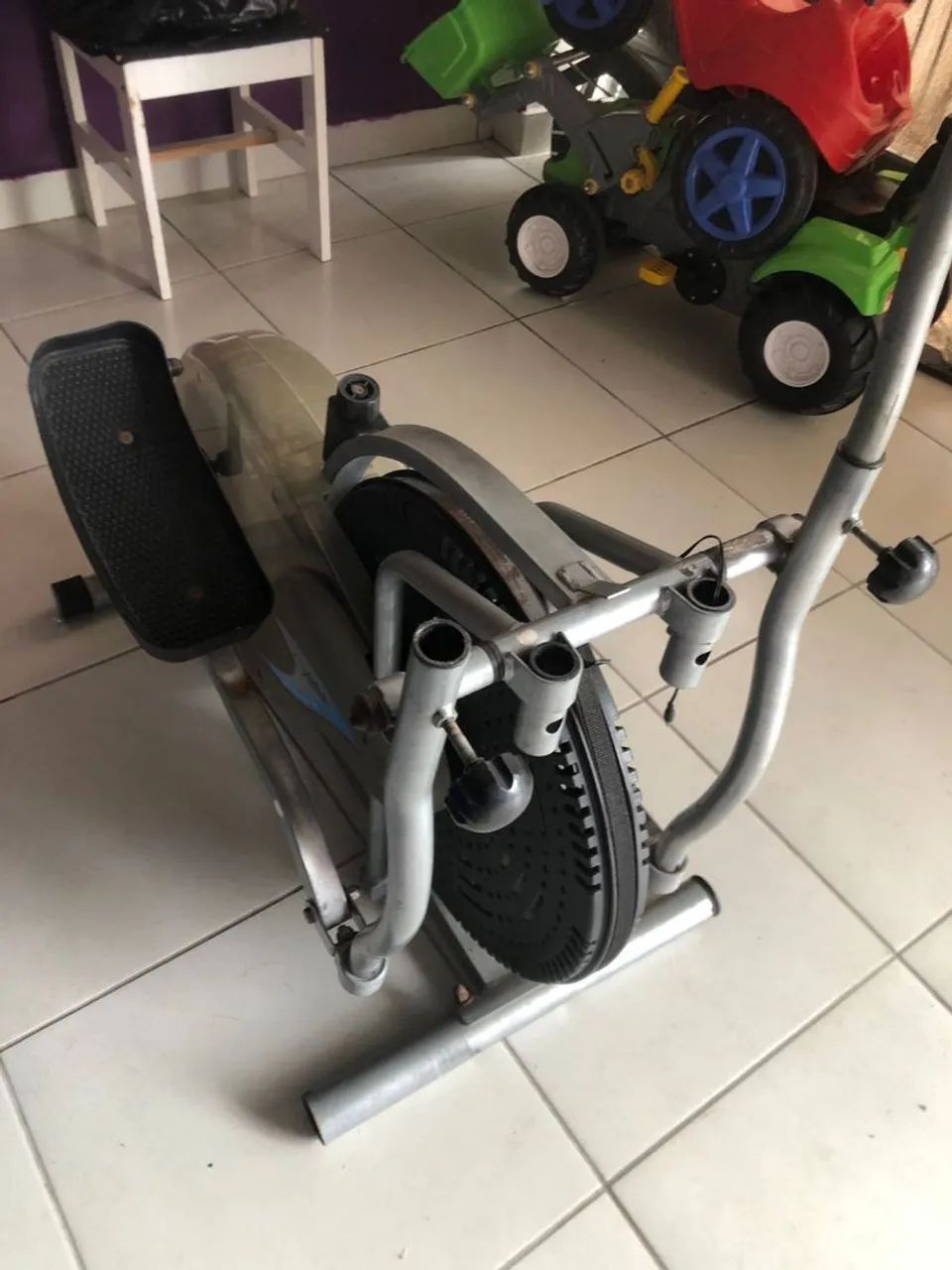 Aparelho elíptico  - Foto 4