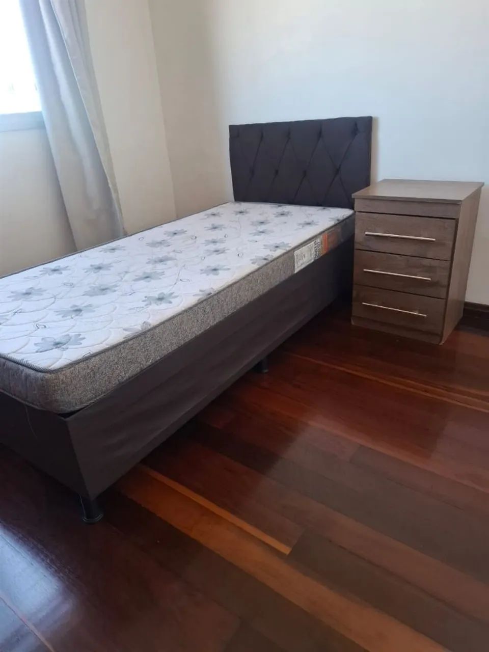 Cama box solteiro com colchão