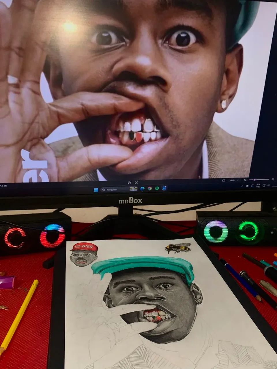 Desenhos realista  - Foto 2