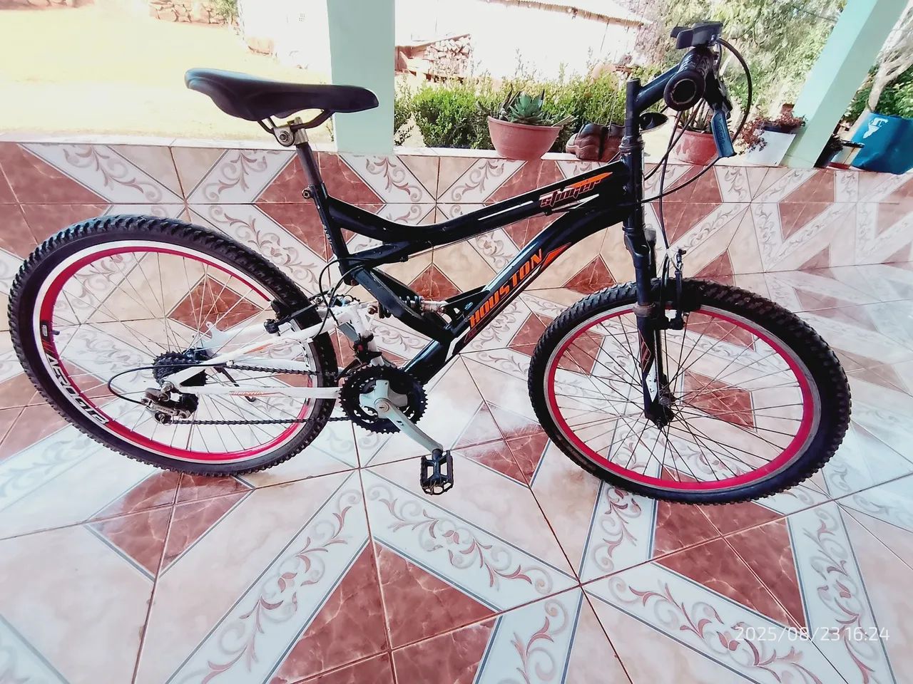 Vendo bicicleta Hudson downhill e jump  - Foto 4